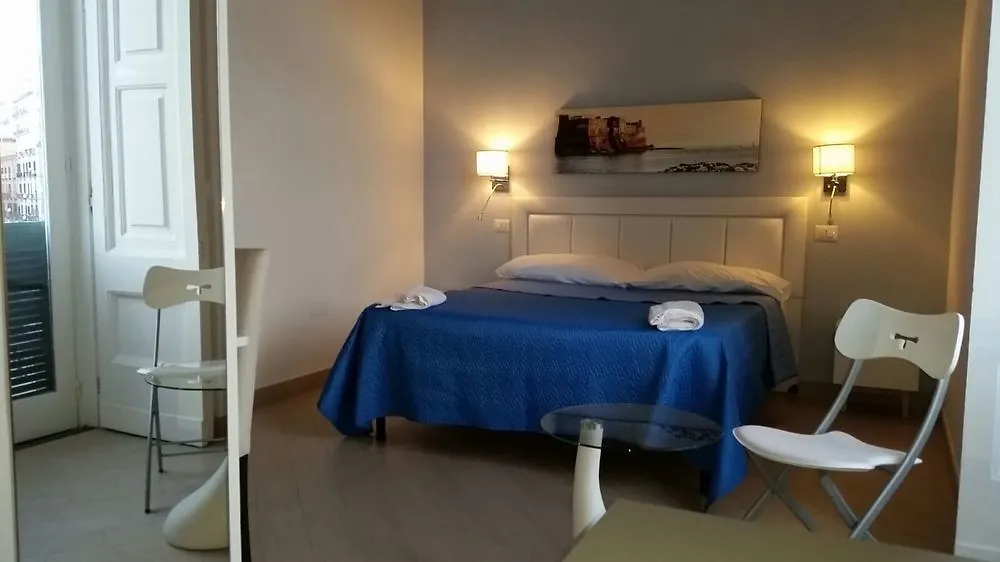 *** Panzió Base Napoli Mergellina Olaszország