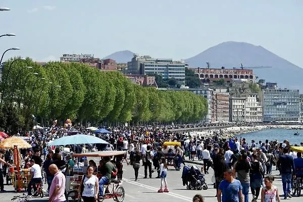 Base Napoli Mergellina Olaszország