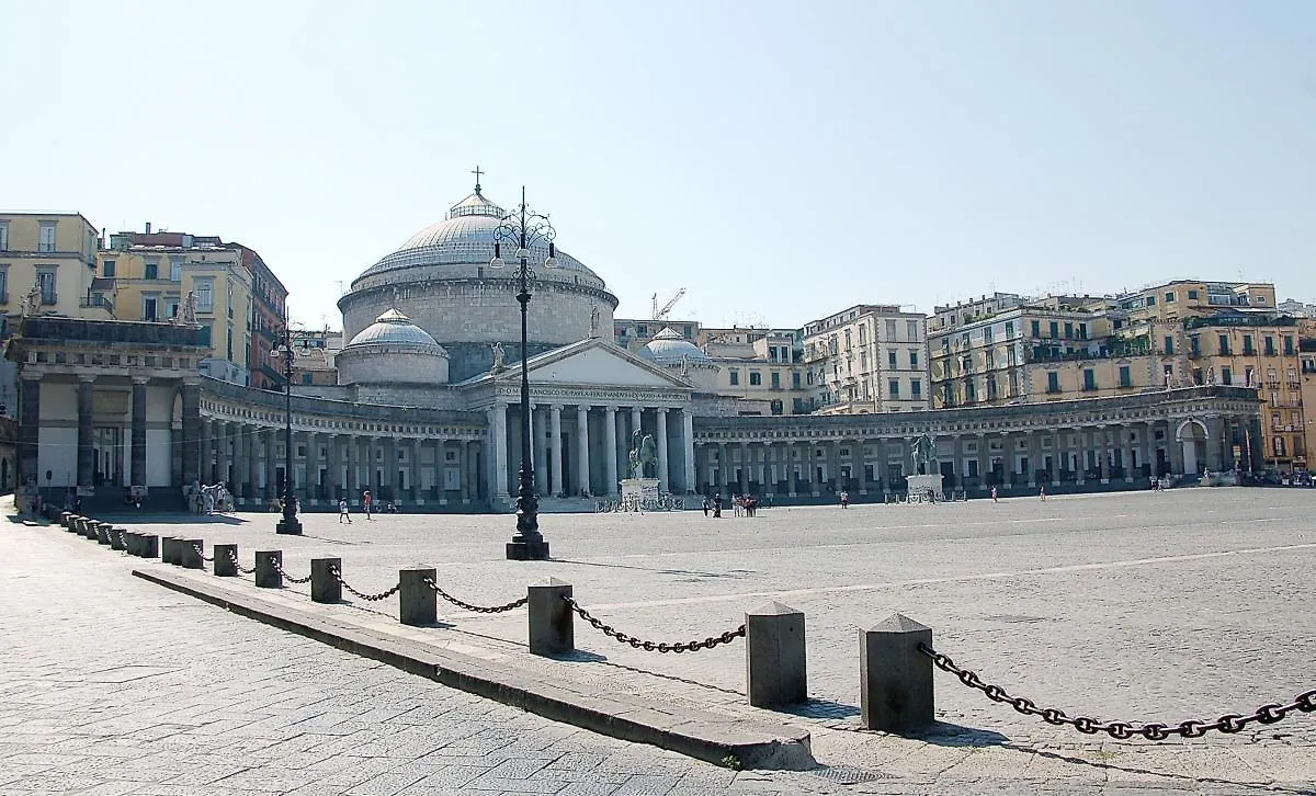Base Napoli Mergellina Olaszország
